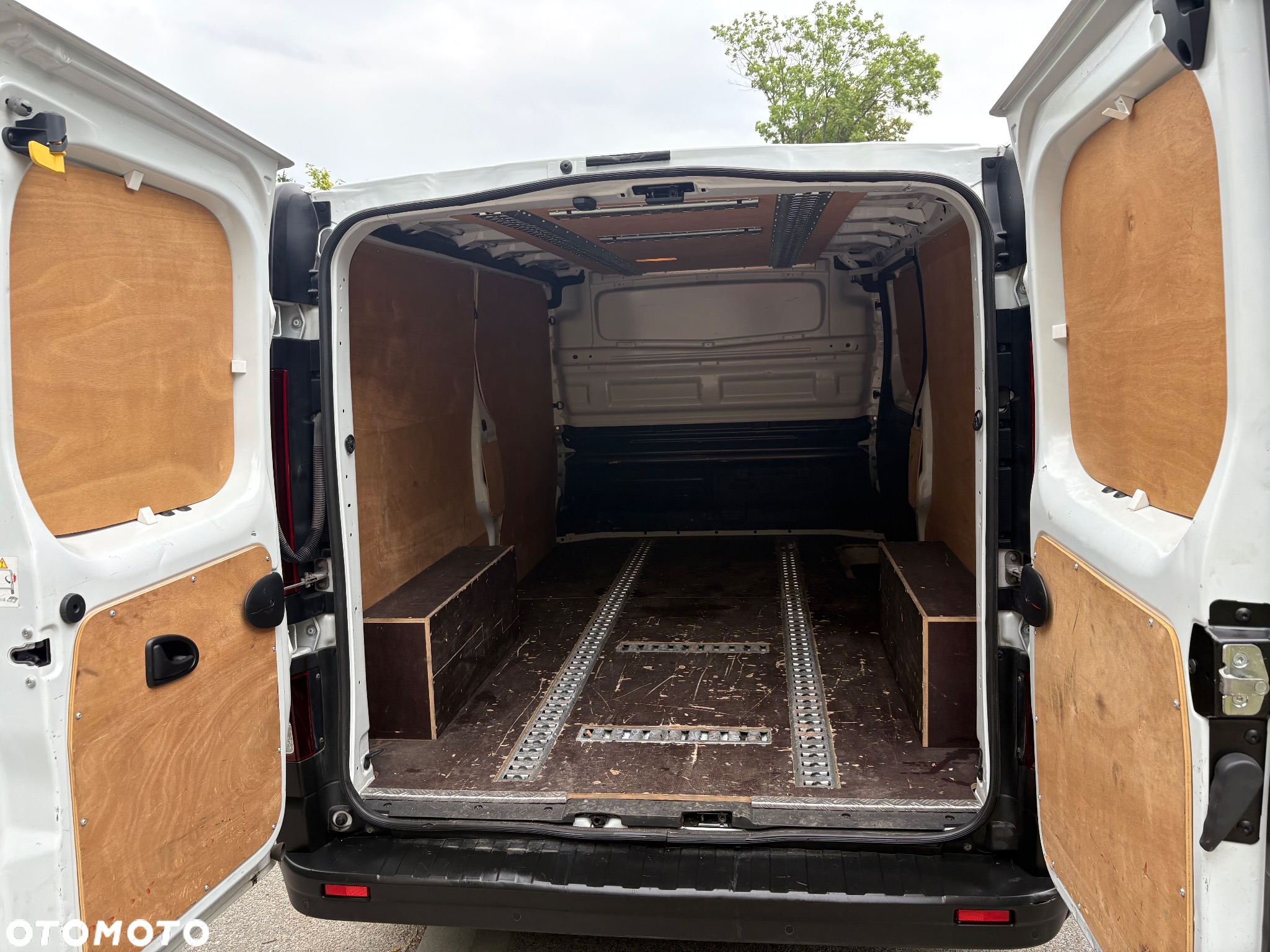 Renault TRAFIC - 20