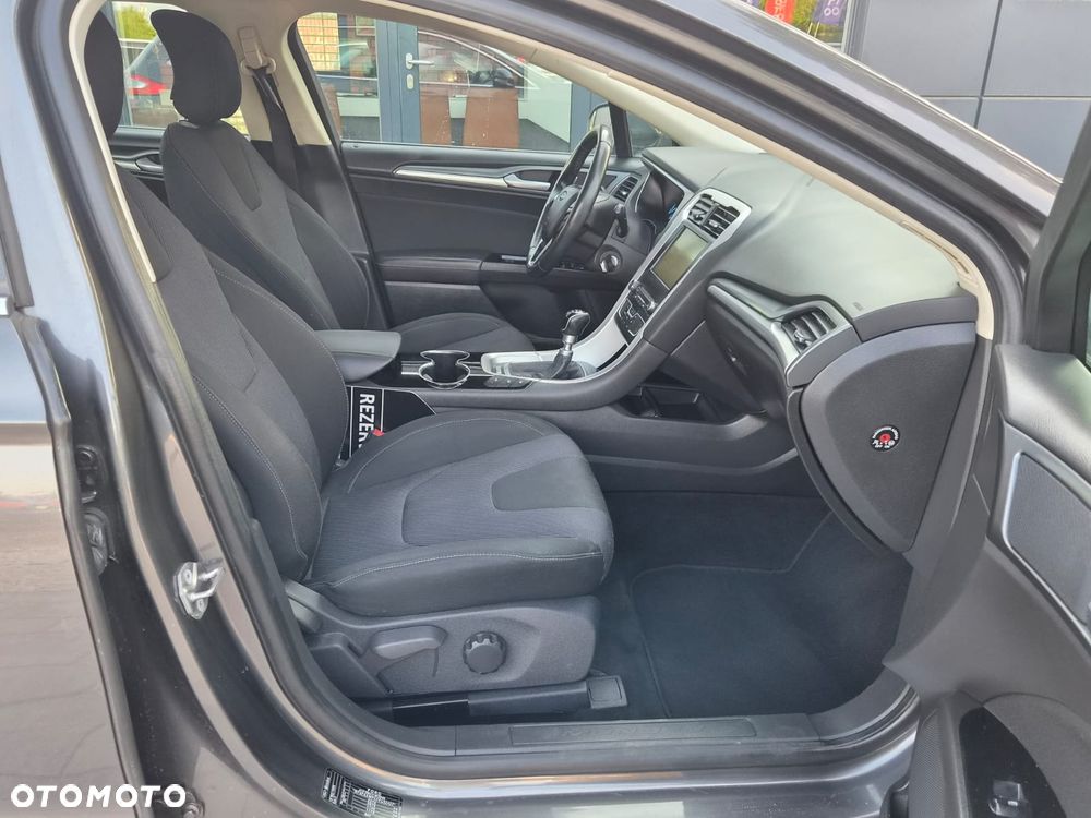 Ford Mondeo 1.6 TDCi Ambiente - 30