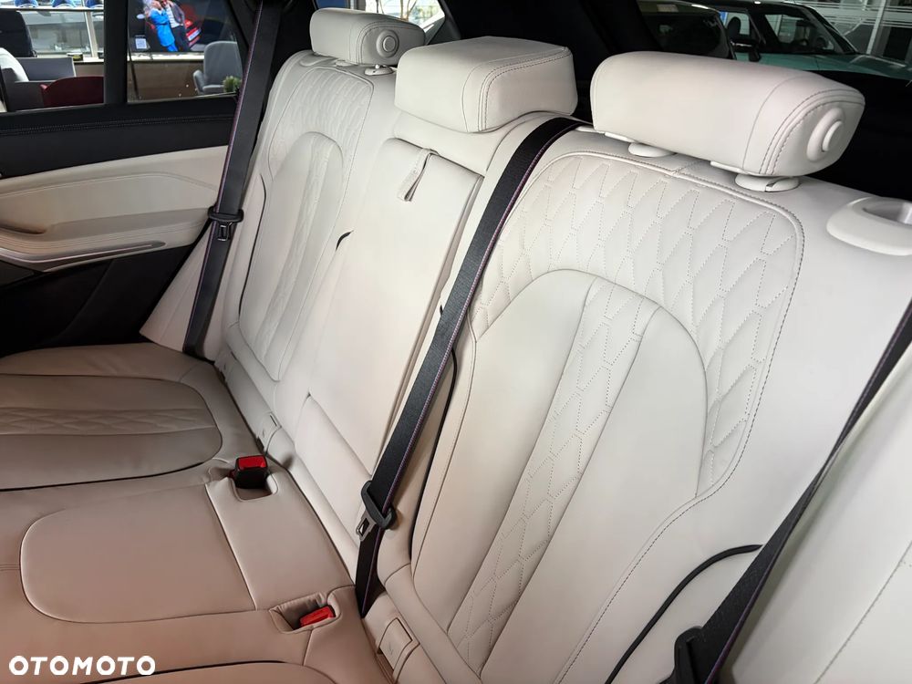 BMW X7 xDrive40d mHEV sport - 14