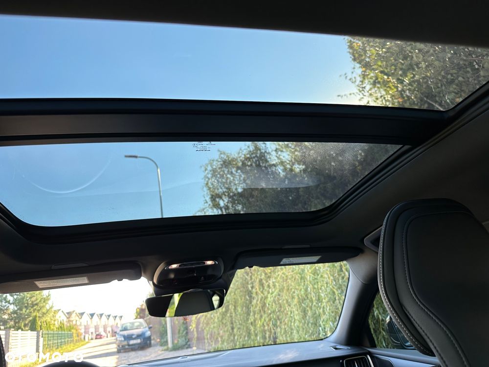 Volvo S60 T8 Recharge AWD Geartronic RDesign - 32