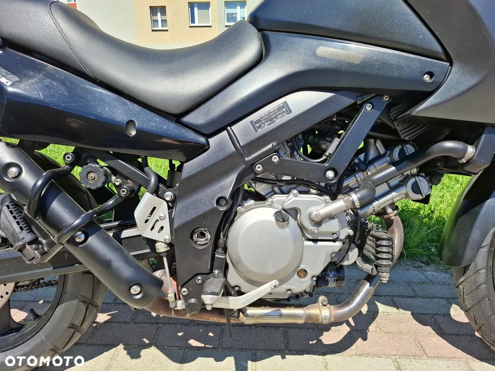 Suzuki DL - 5