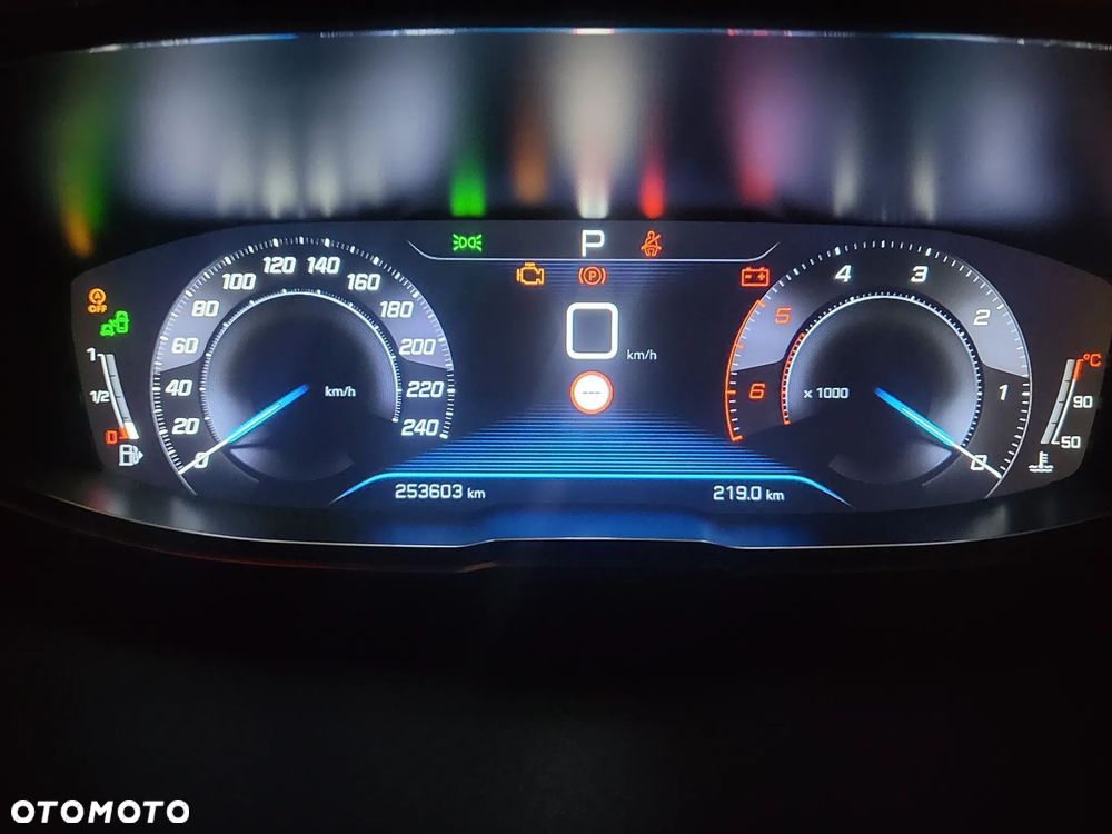 Peugeot 5008 BlueHDI 180 EAT6 GT - 22