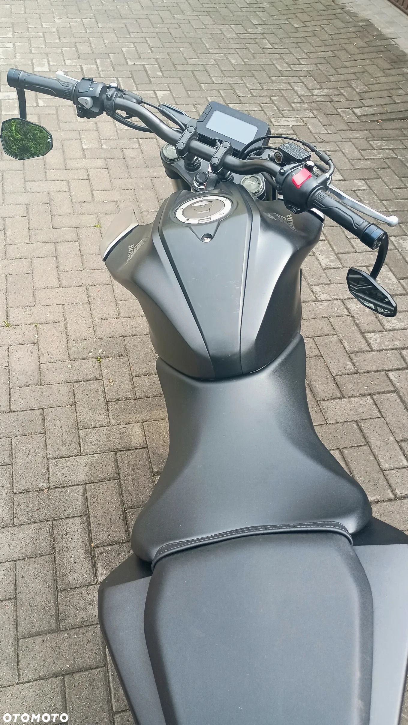 Honda CB - 13
