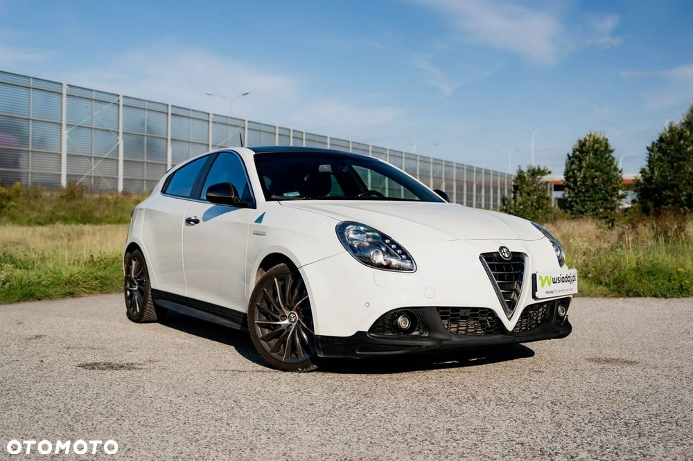 Alfa Romeo Giulietta 1750 TBi QV TCT - 4