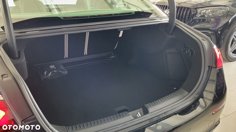 Mercedes-Benz Klasa E - 10