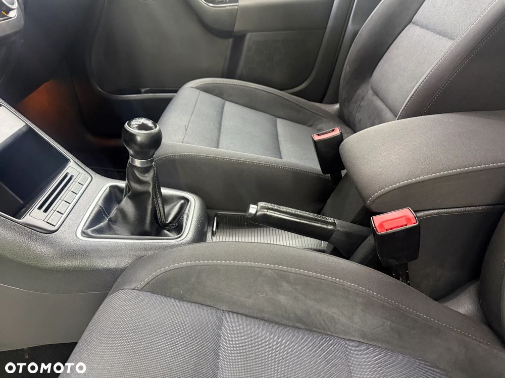 Volkswagen Golf Plus 1.2 TSI BlueMotion Technology Style - 20