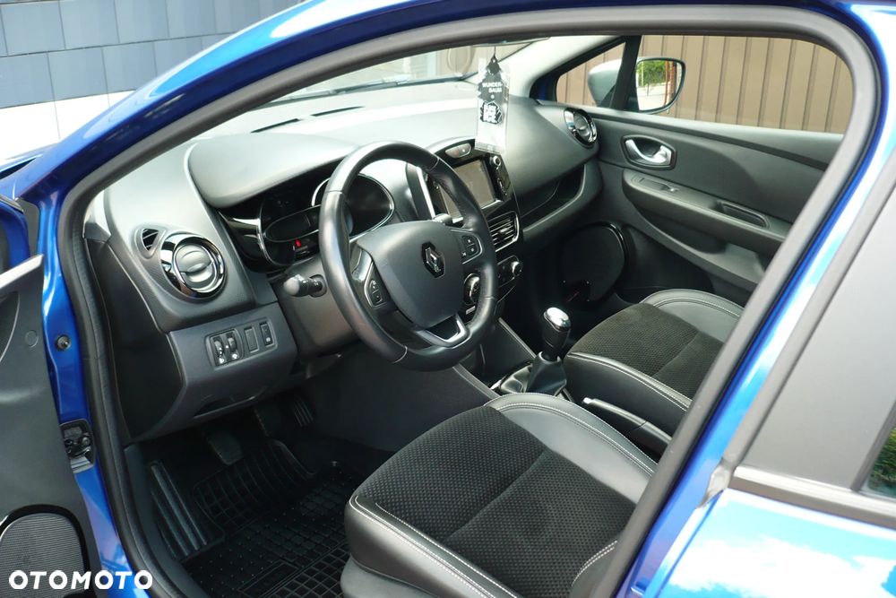 Renault Clio - 13