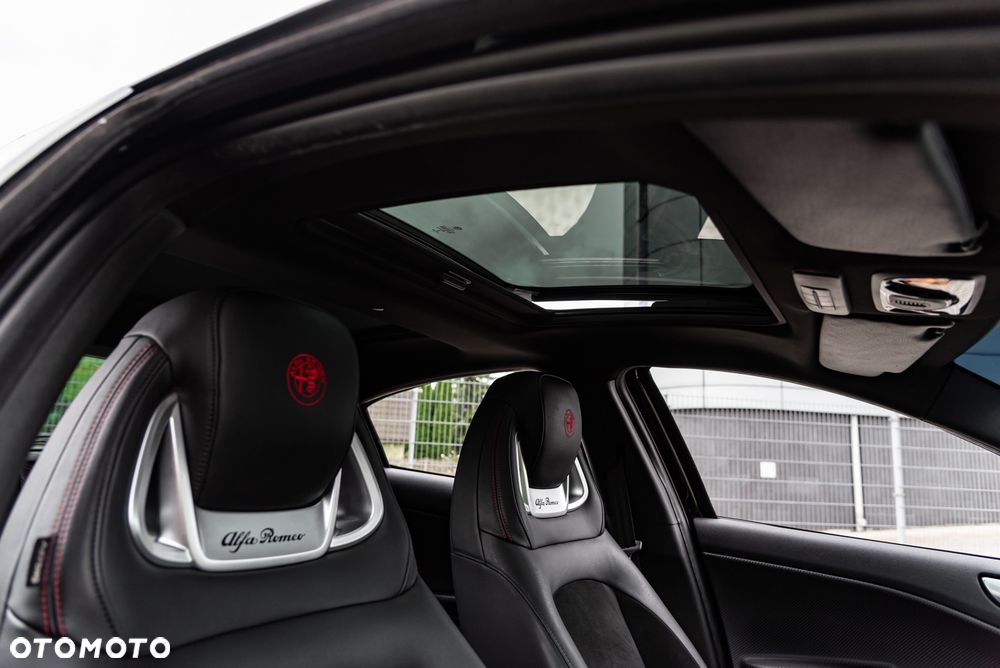 Alfa Romeo Giulietta 1750 TBi Veloce S TCT - 26