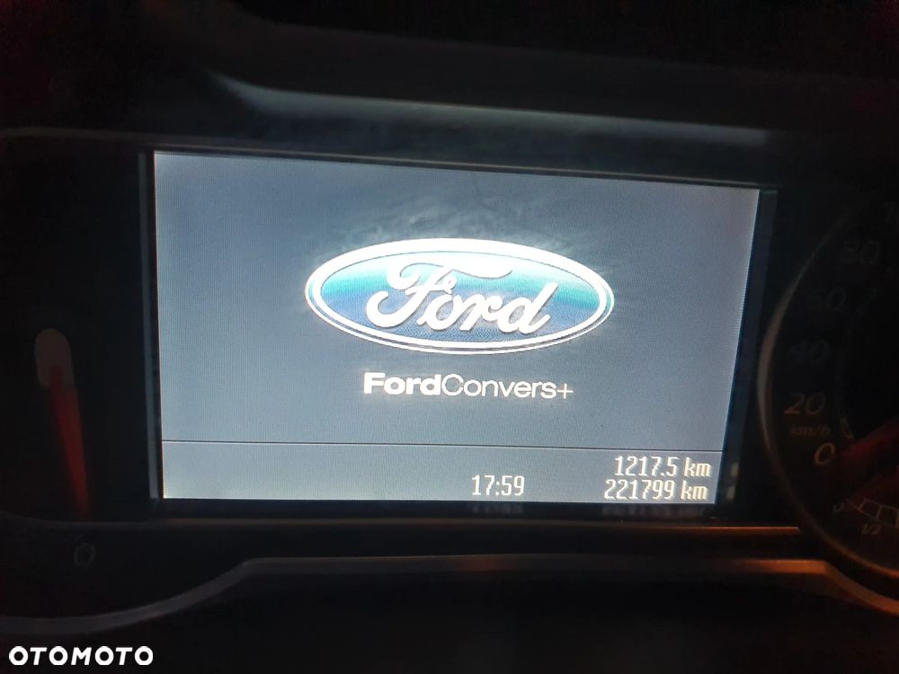 Ford Mondeo 2.0 TDCi Titanium X - 17