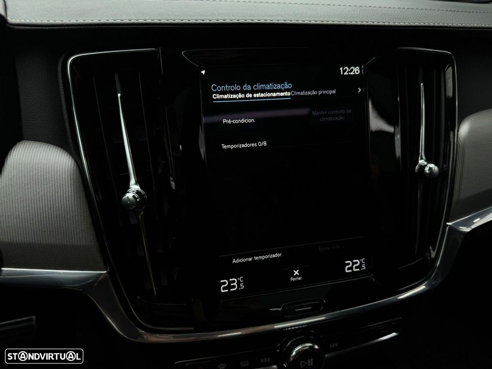 Volvo V90 2.0 T8 PHEV R-Design AWD - 53