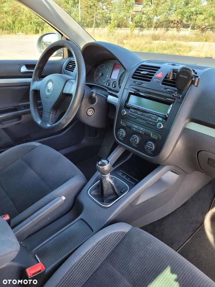 Volkswagen Jetta 1.9 TDI DPF Comfortline BlueMotion - 8