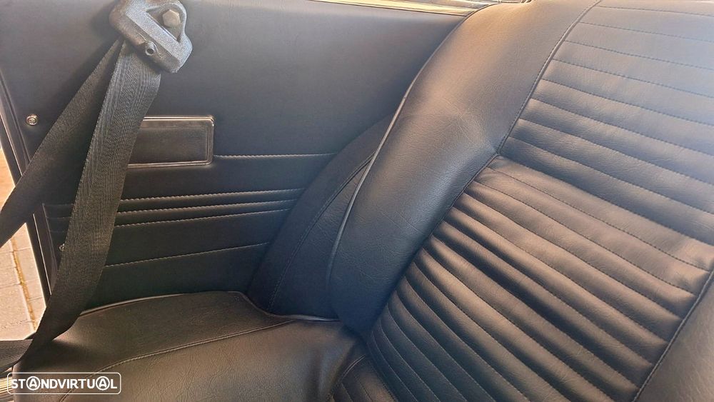 Alfa Romeo 2000 GTV - 25