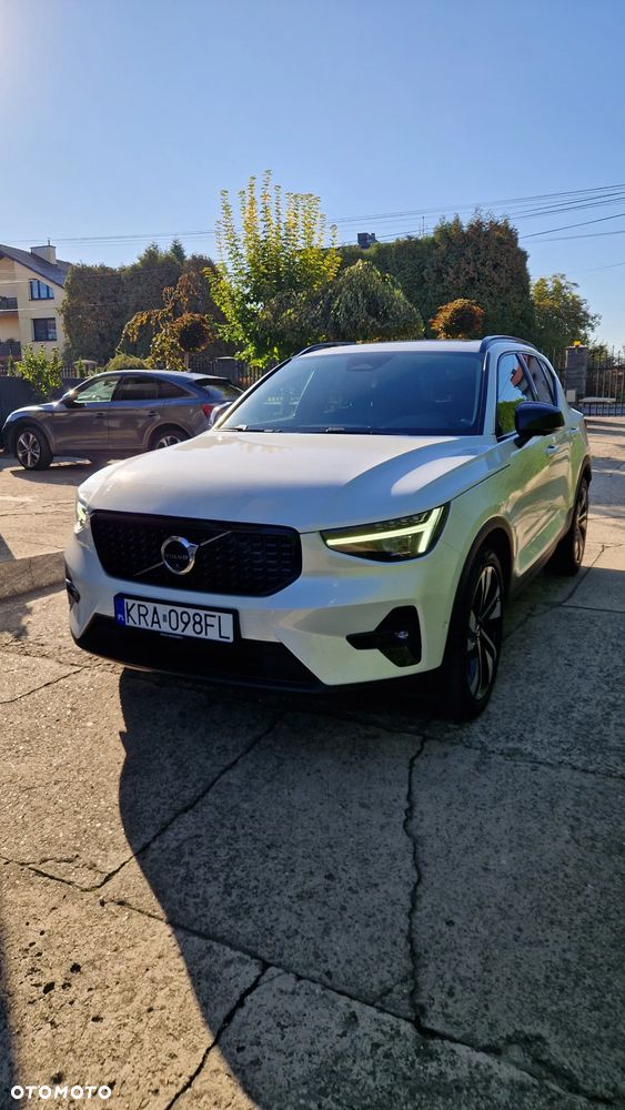 Volvo XC 40 B5 AWD Ultimate Dark - 3