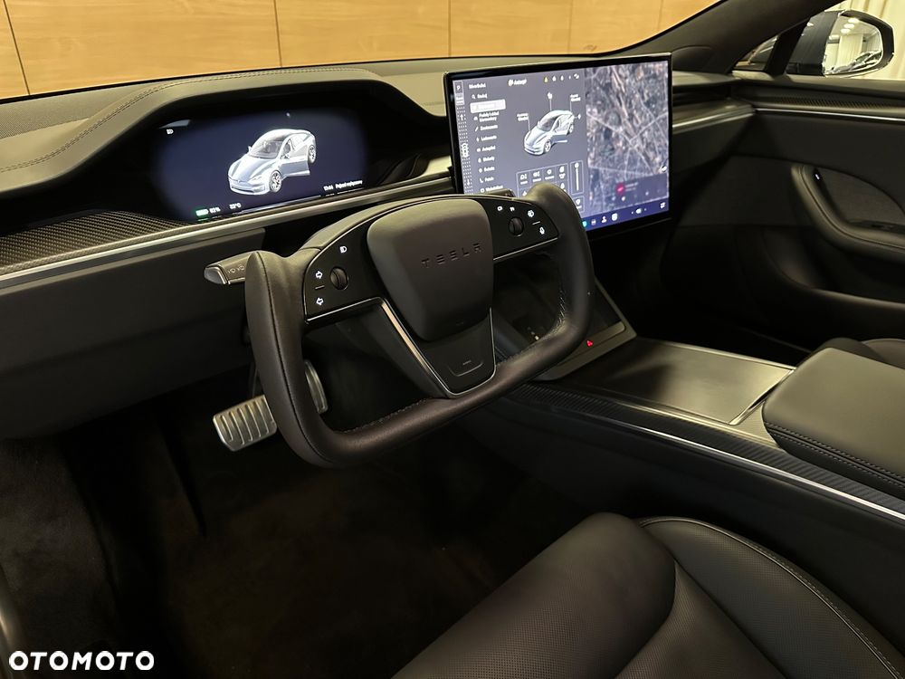 Tesla Model S Plaid - 11
