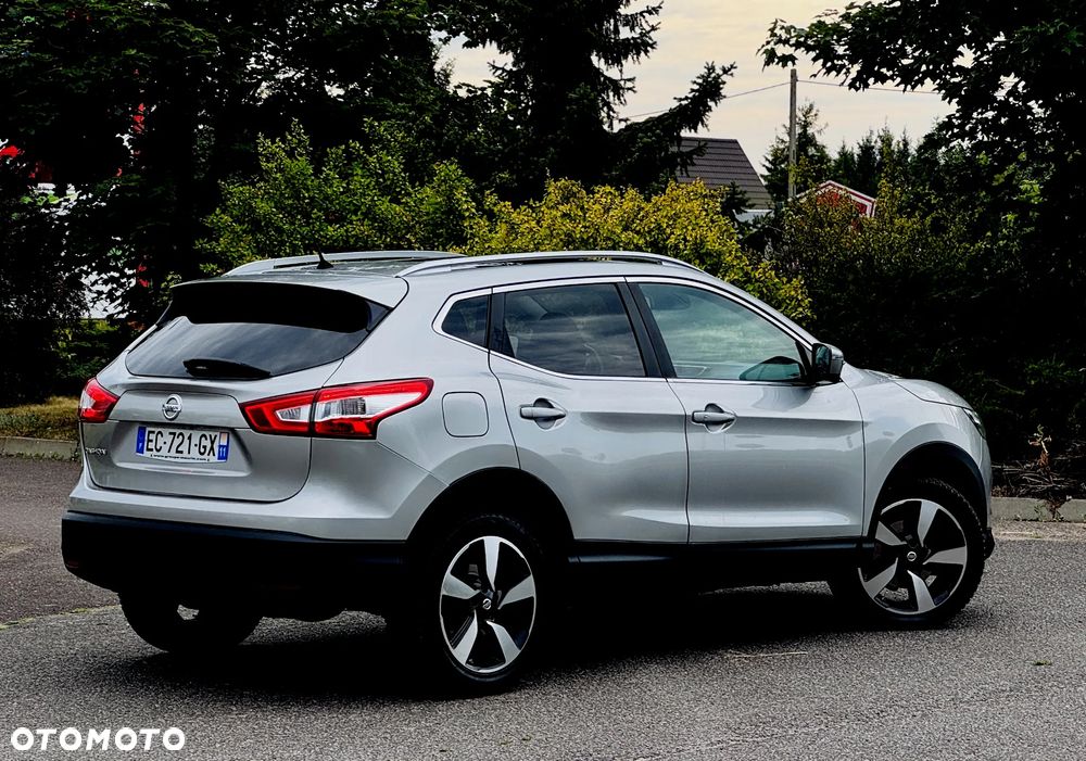 Nissan Qashqai 1.6 DIG-T 360 - 24