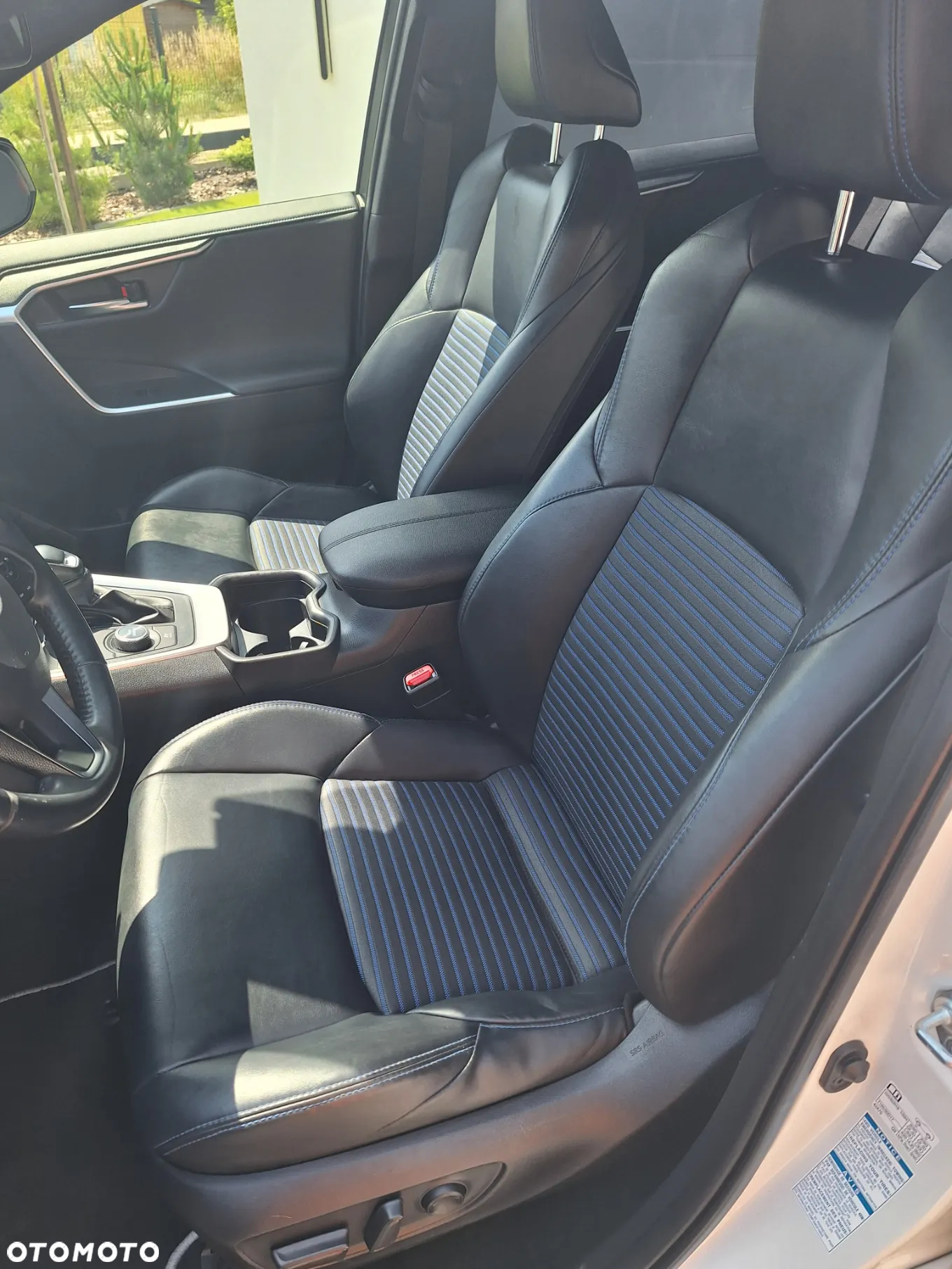 Toyota RAV4 2.5 Hybrid Selection 4x4 - 19