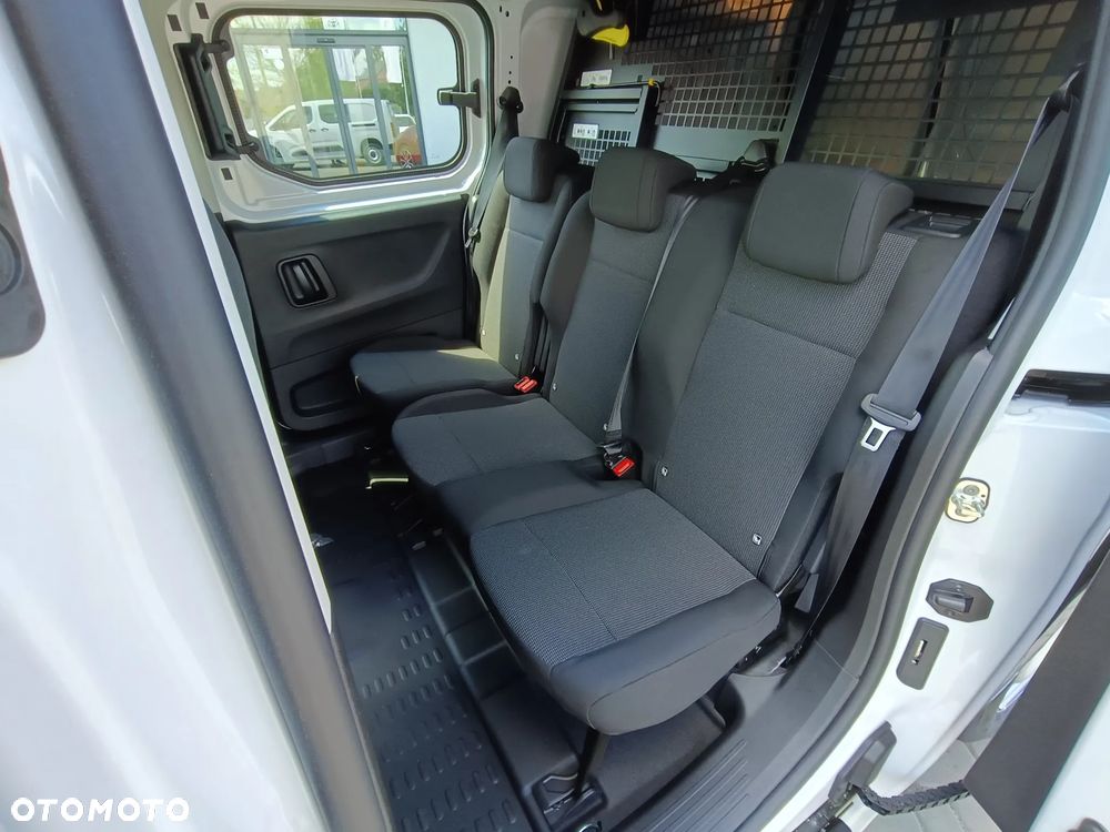 Toyota Proace City - 7