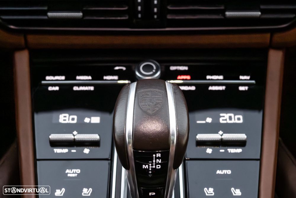 Porsche Cayenne Coupé - 25