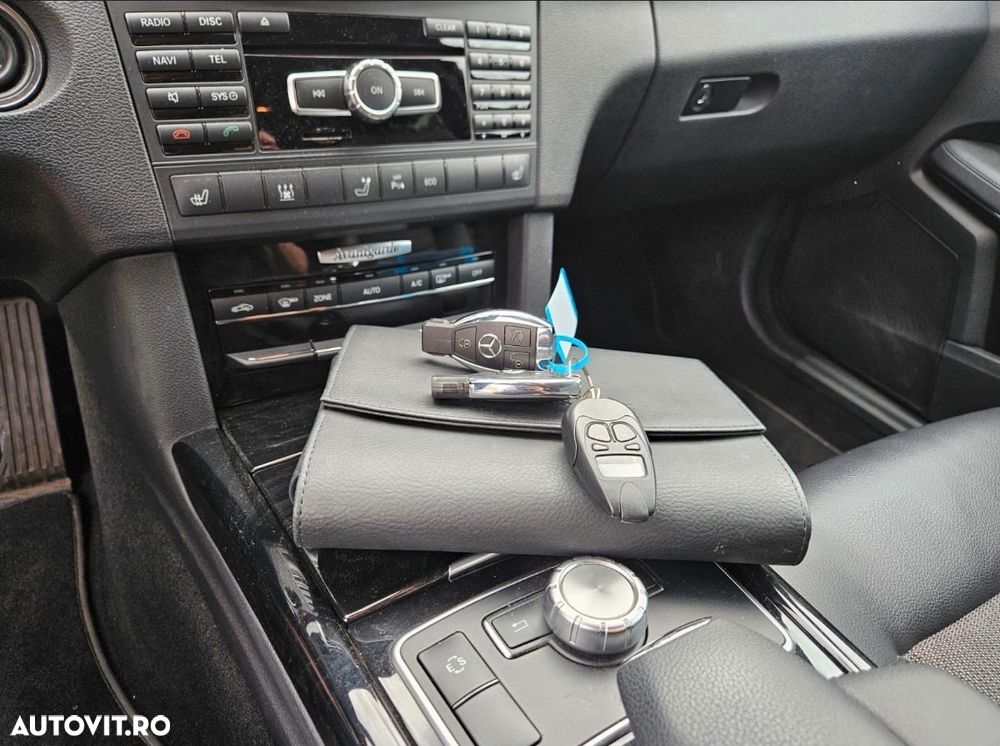 Mercedes-Benz E - 21