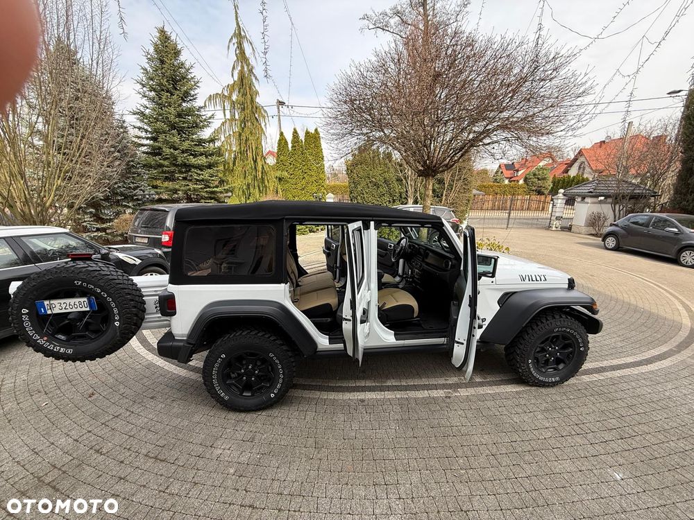 Jeep Wrangler - 3