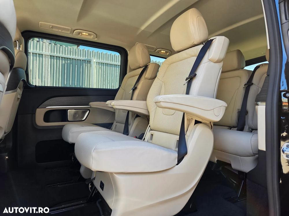 Mercedes-Benz V 300 d extralang 4Matic 9G-TRONIC Exclusive - 9