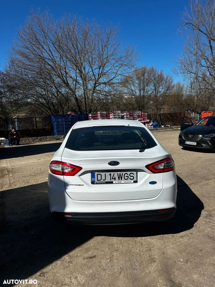 Ford Mondeo 2.0 TDCI AWD Business - 3