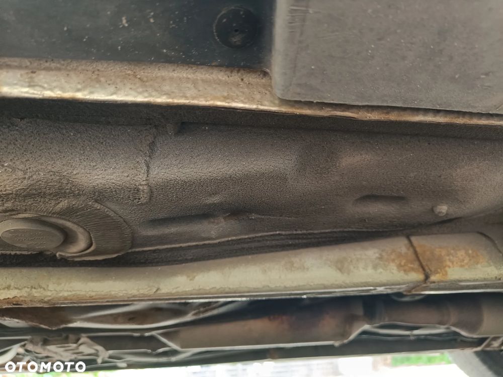 Toyota Avensis 1.8 VVT-i - 9
