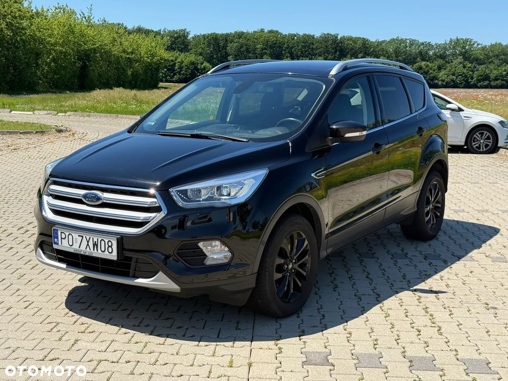 Ford Kuga 1.5 EcoBoost FWD Titanium ASS GPF - 4