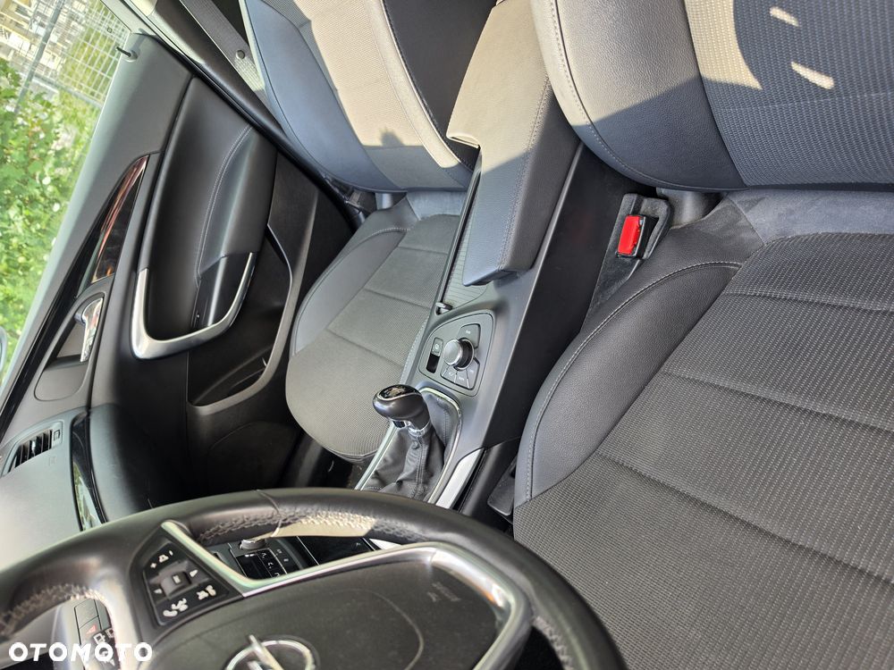 Opel Insignia - 5