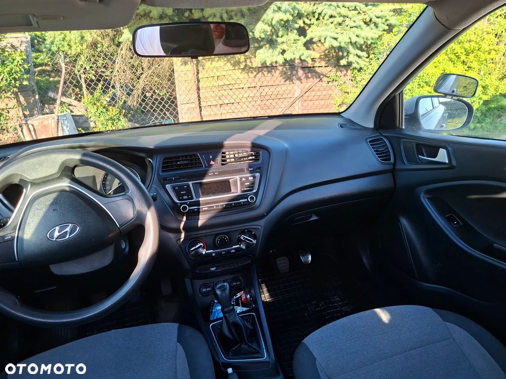 Hyundai i20 1.2 Classic - 4