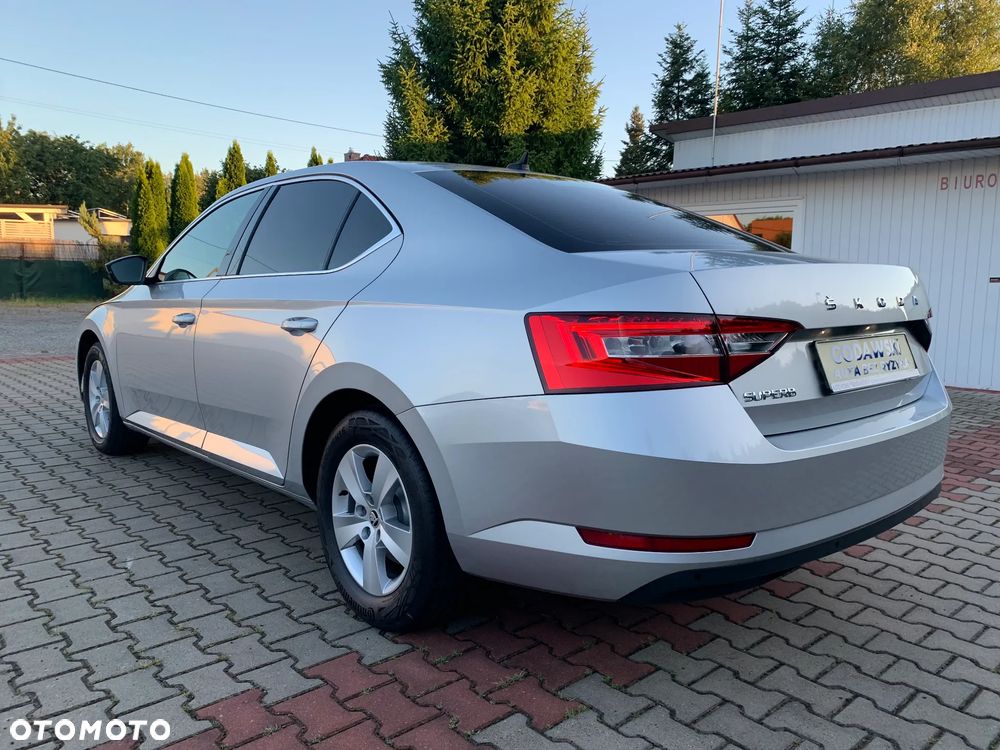 Skoda Octavia 1.5 TSI e-Tec Ambition DSG - 5