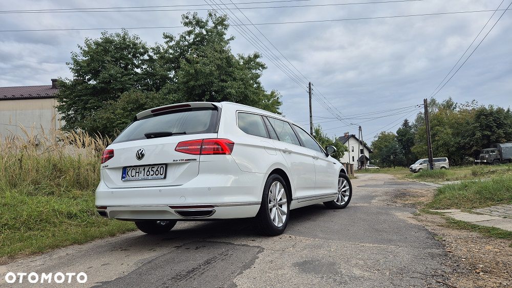 Volkswagen Passat - 3