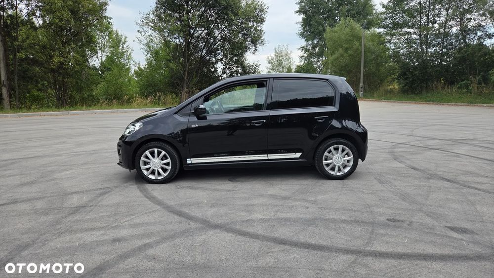 Volkswagen up! club - 1