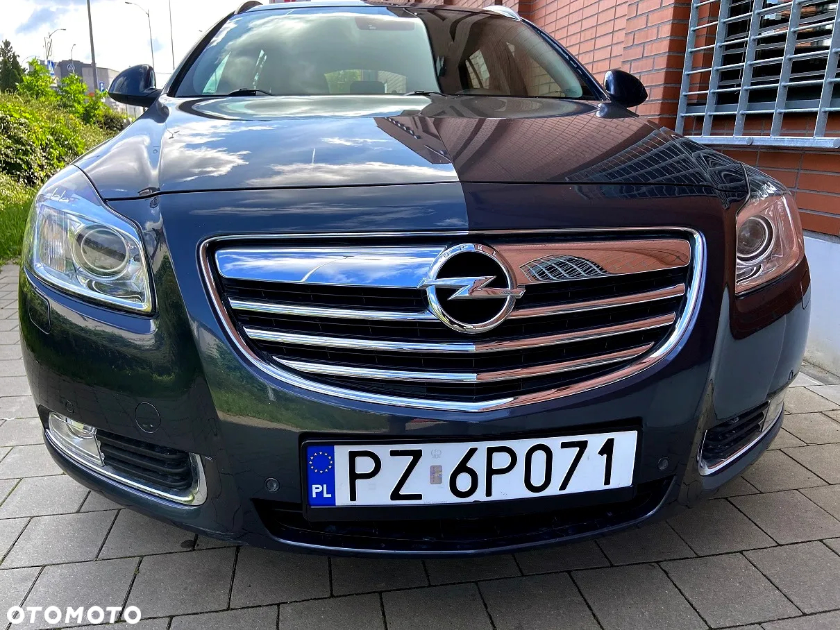 Opel Insignia 2.0 CDTI Sports Tourer - 11