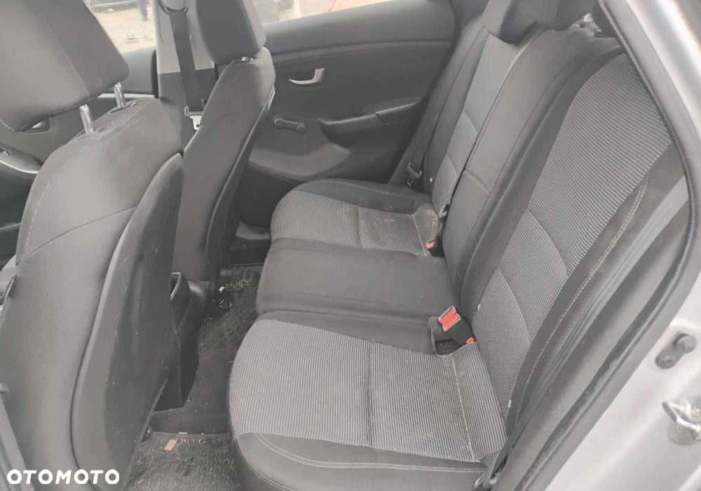 Hyundai i30 1.4 CRDi Classic - 10