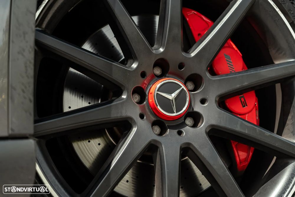 Mercedes-Benz GLA 45 AMG 4-Matic - 3