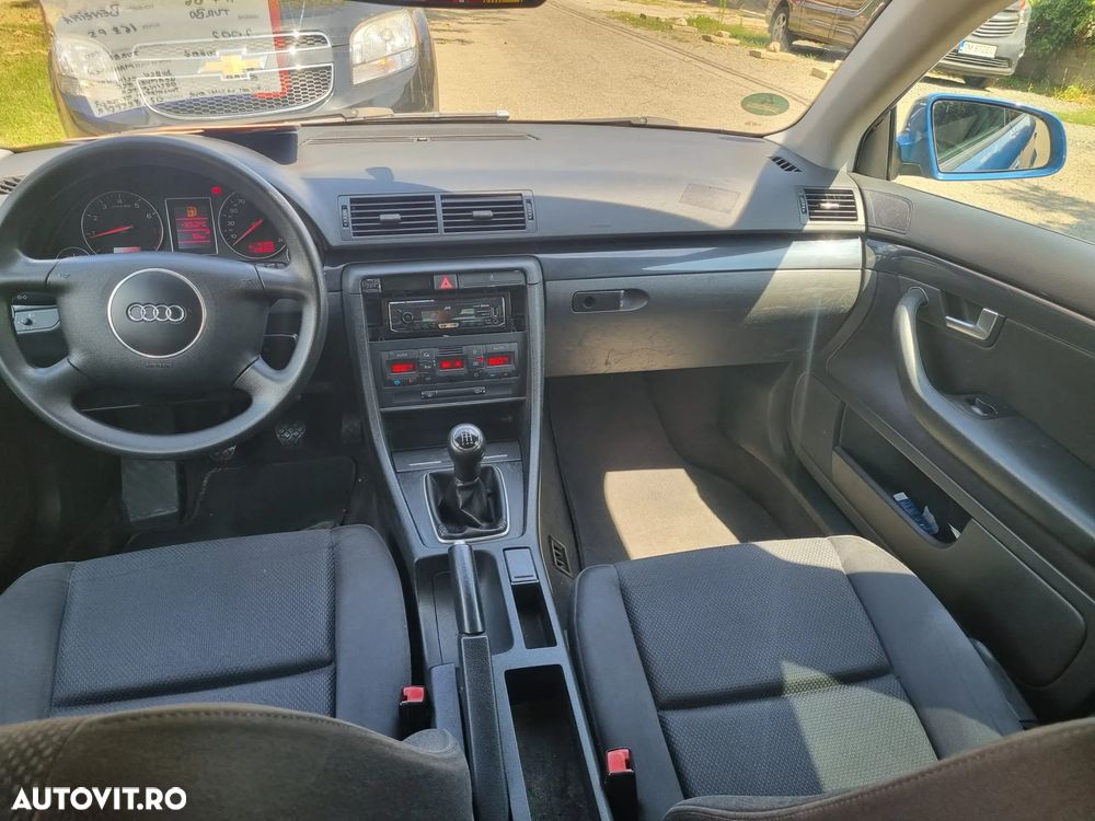 Audi A4 Limuzina - 14