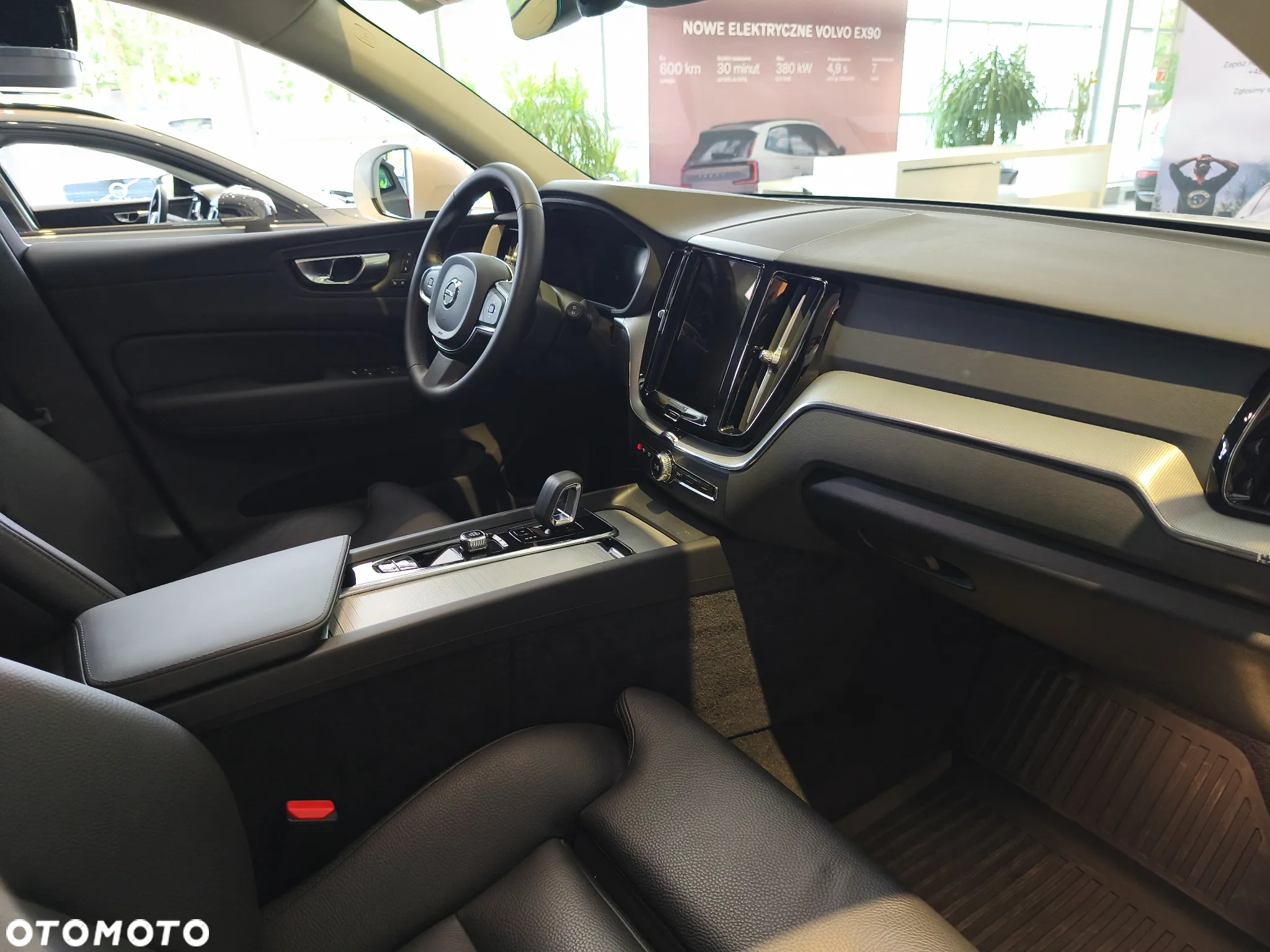 Volvo XC 60 B4 B Core - 24