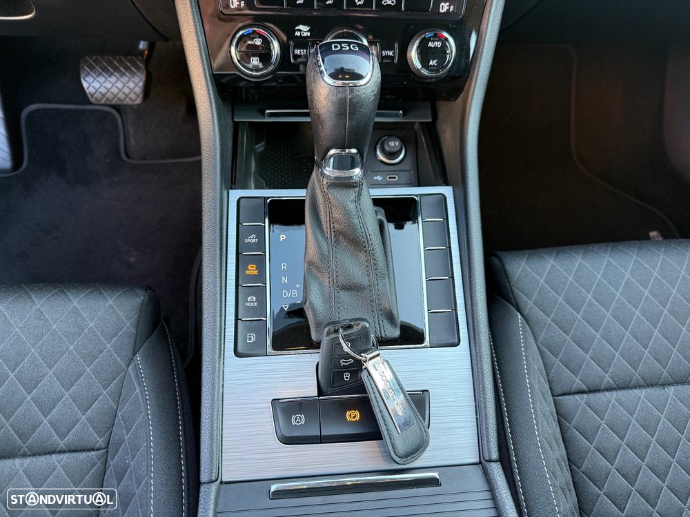 Skoda Superb Break - 14
