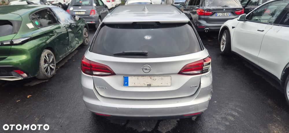 Opel Astra 1.6 CDTI Dynamic - 12