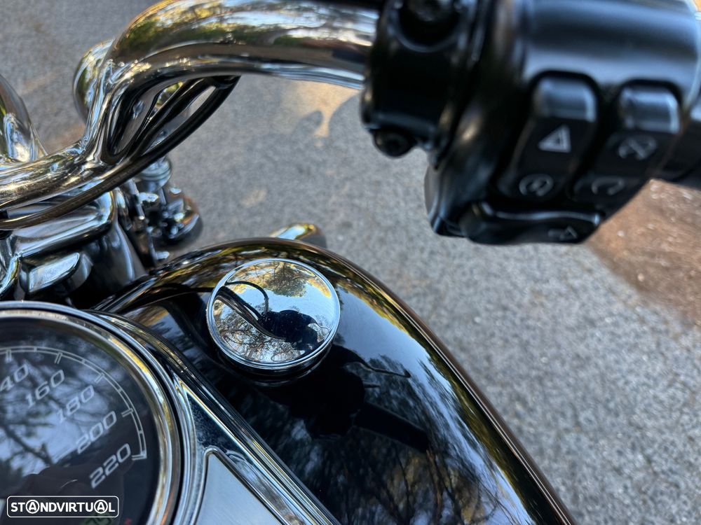 Harley-Davidson Road King 107 - 19