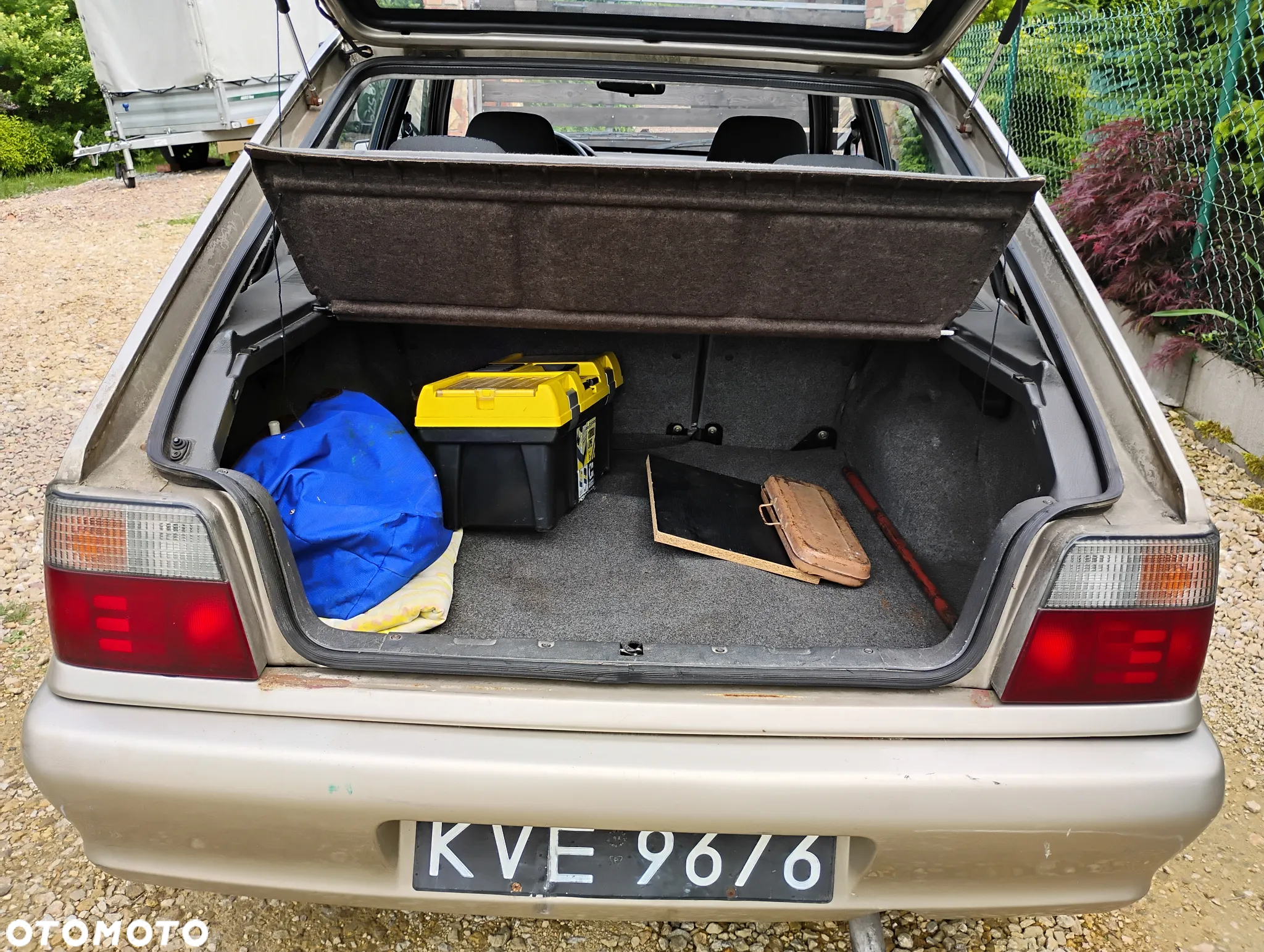 Polonez Caro - 5