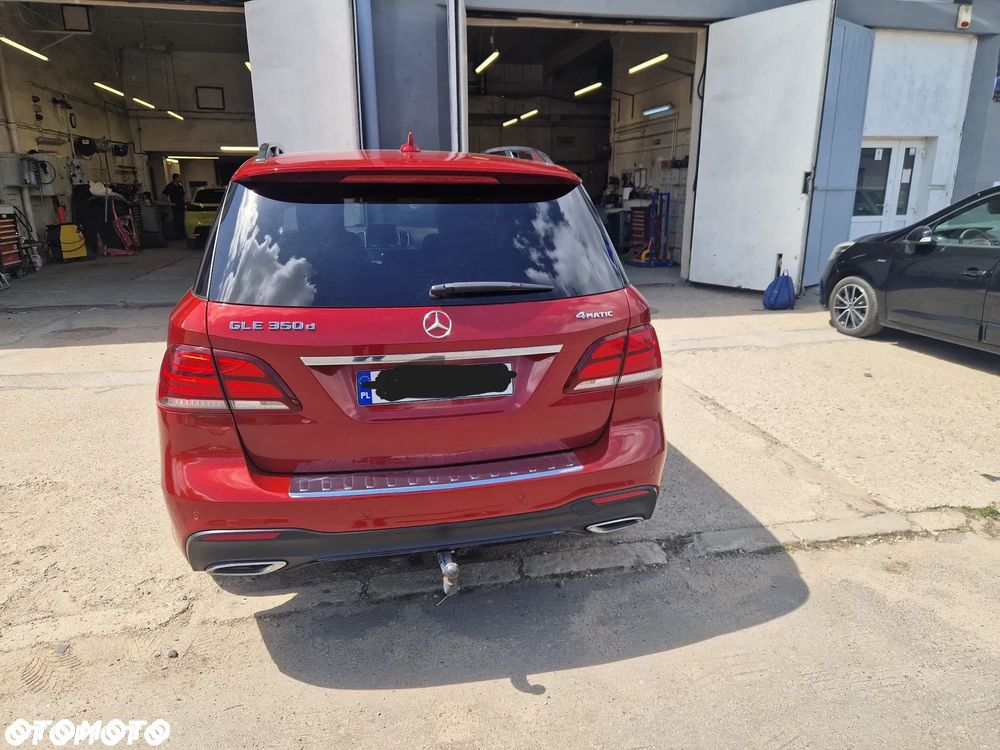 Mercedes-Benz GLE 350 d 4-Matic - 4