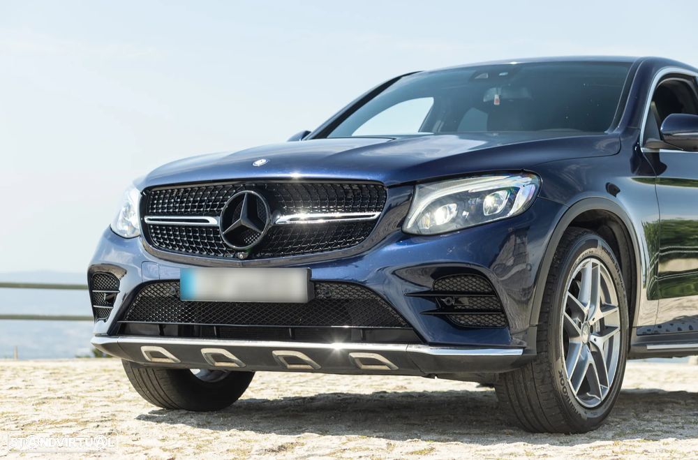 Mercedes-Benz GLC 250 d Coupé AMG Line 4-Matic - 2
