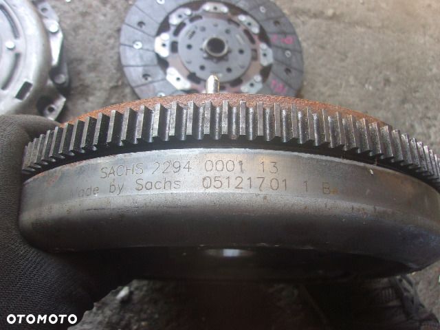 KOŁO DWUMASOWE DOCISK VW AUDI TDI 2294000113 - 2