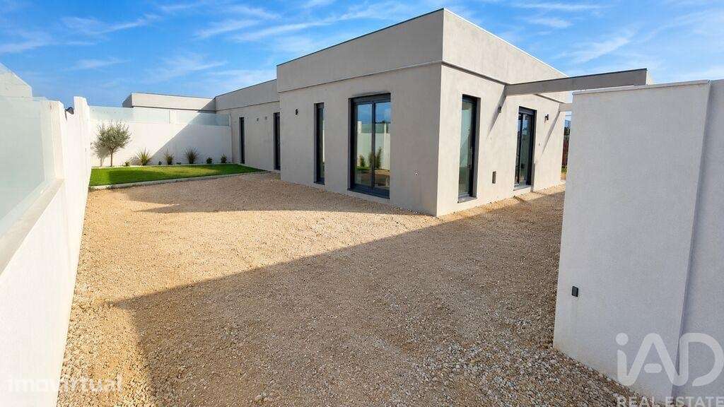 Casa / Villa T3 em Carapelhos de 278,00 m2 - Grande imagem: 2/23