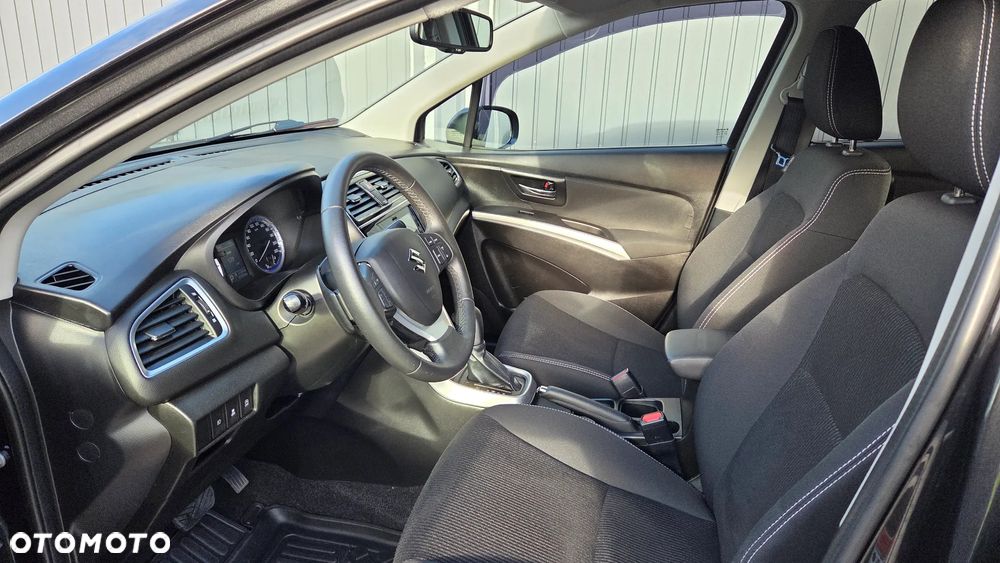 Suzuki SX4 S-Cross 1.0 T Premium - 2