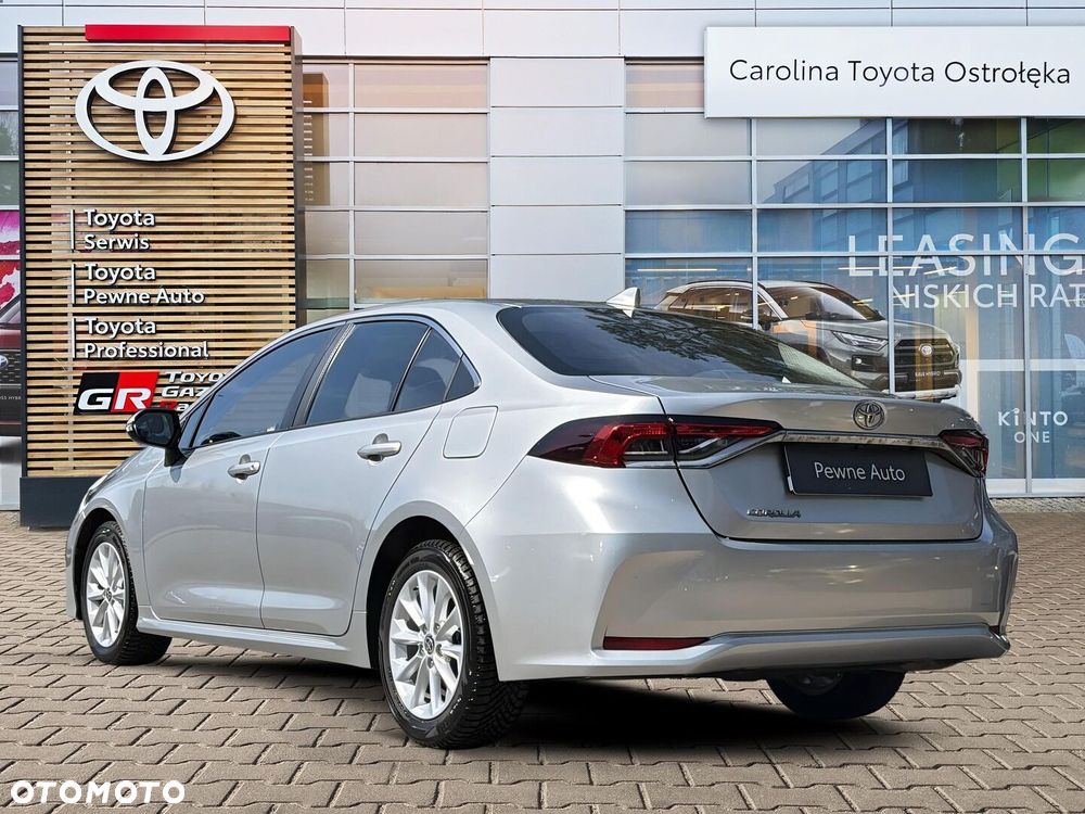 Toyota Corolla - 3