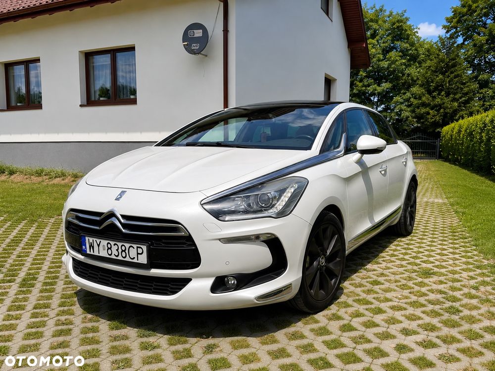 Citroën DS5 2.0 HDi SoChic - 1