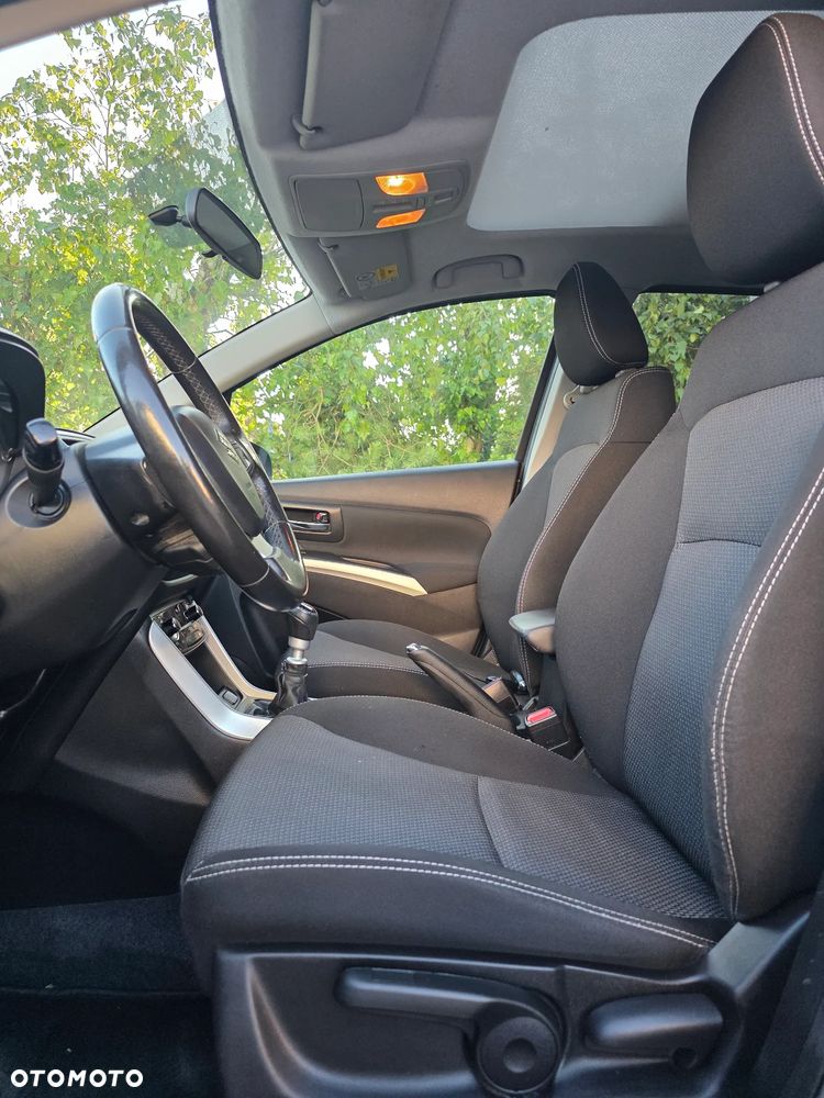 Suzuki SX4 S-Cross 1.6 DDiS 4x2 Comfort+ - 24